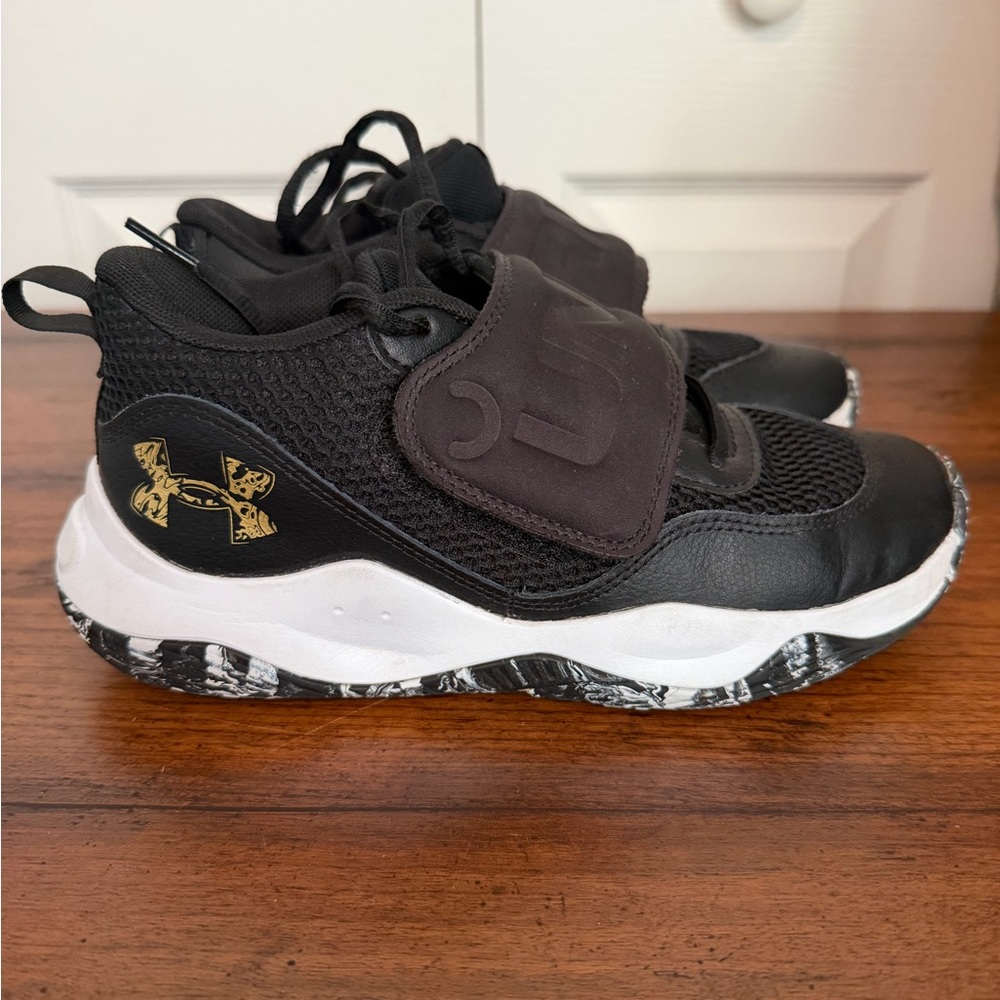 Under Armour Kids Black and White Sneakers